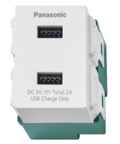 ổ cắm usb Panasonic WEF11721W8 dòng Wide màu trắng